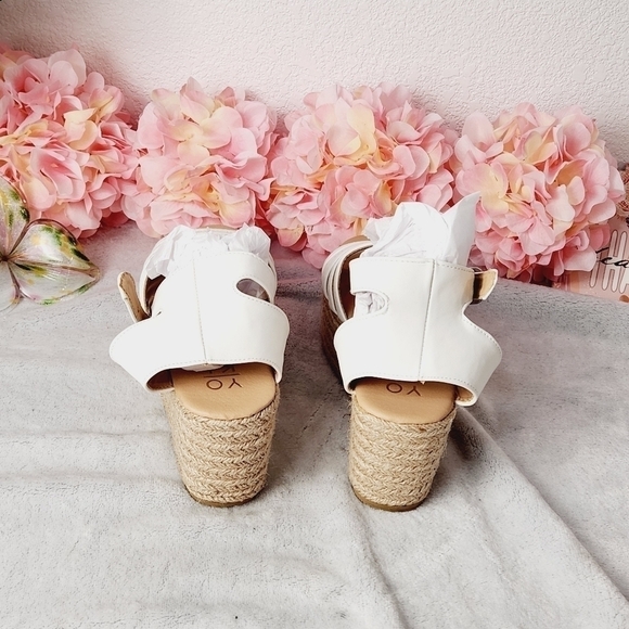 YOKI Harmony Women's Comfort Wedge Sandal Size: 8 - Picture 3 of 5